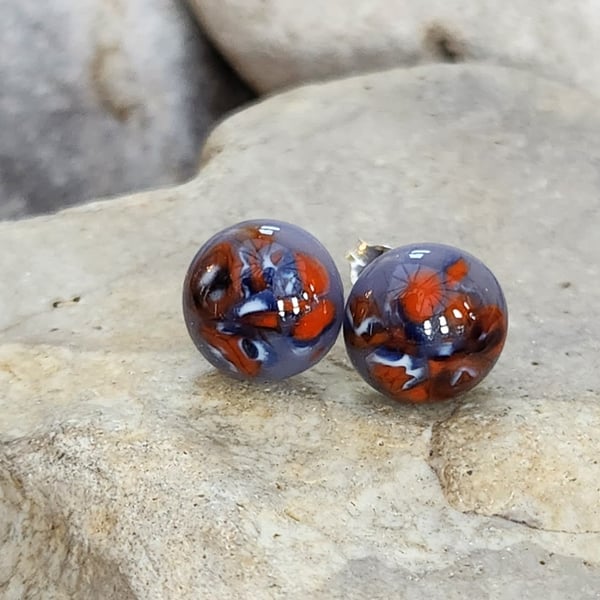 Glass stud earrings with crushed millefiori