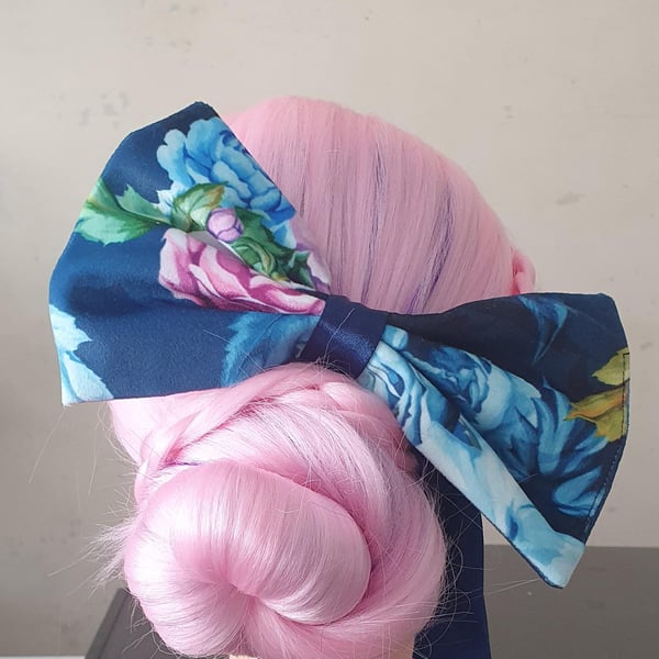 Statement Hair Bow
