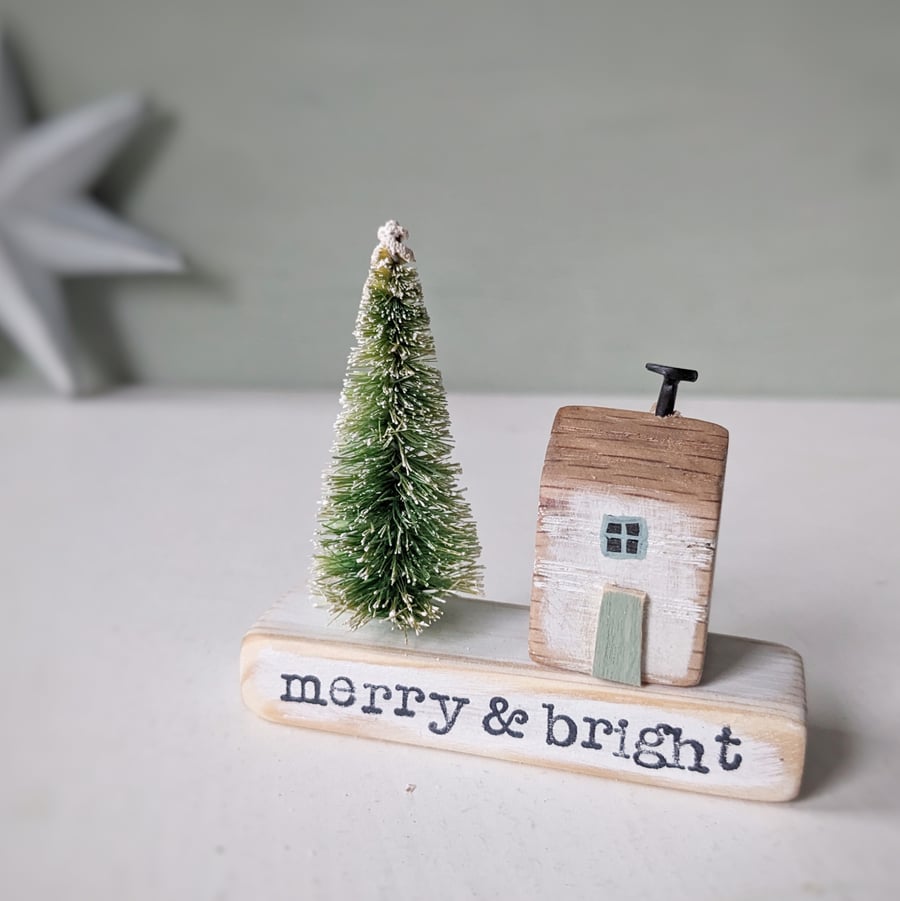 Little Wooden Handmade House in a Bag with Christmas Tree Merry & Bright 