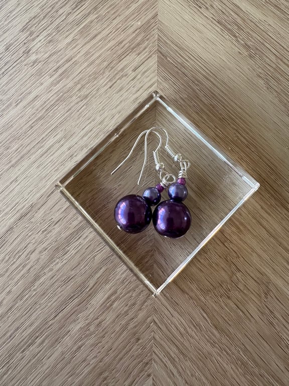 Purple dangle and drop earrings 