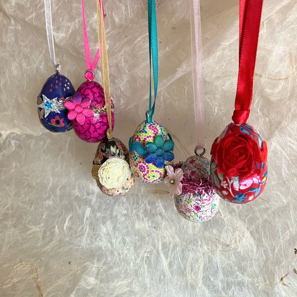 A set of 6 colourful decopatched Easter eggs 