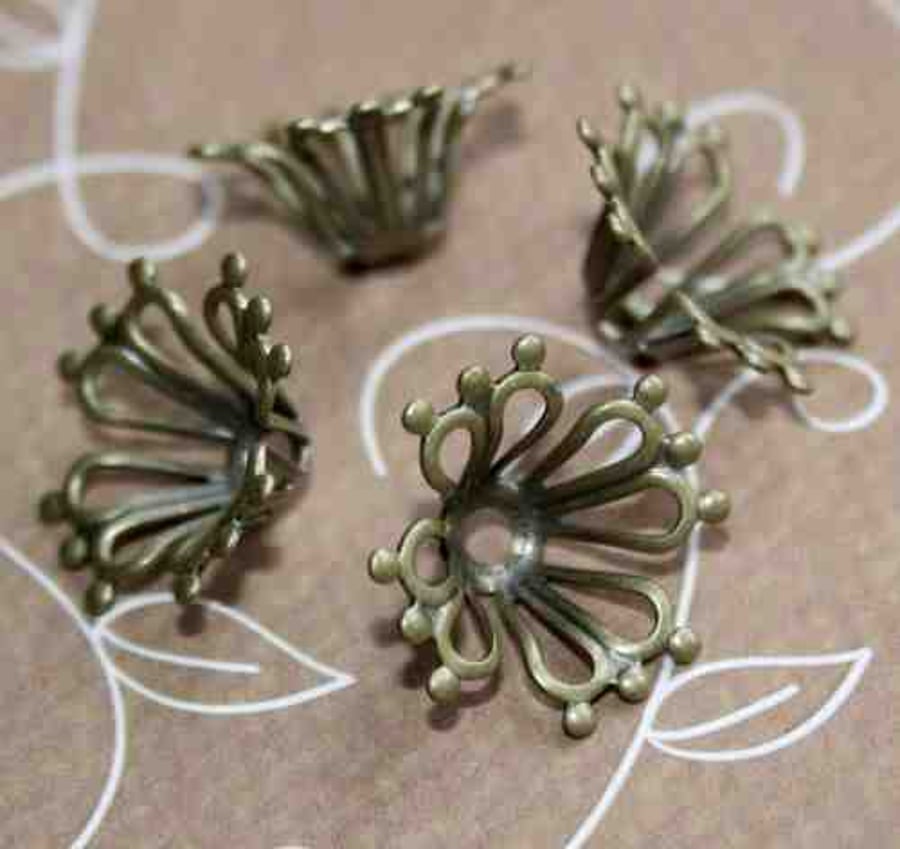 Pack of 10 - Floral Antique Bronze Bead Cap