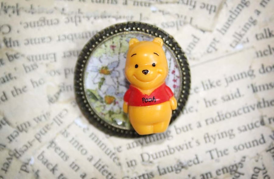 Winnie the Pooh Bear Flower Character Statement Brooch