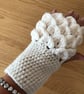 Crochet Cream Dragon Scales Fingerless Gloves For A Game Of Thrones Fan (R515) - Image 1