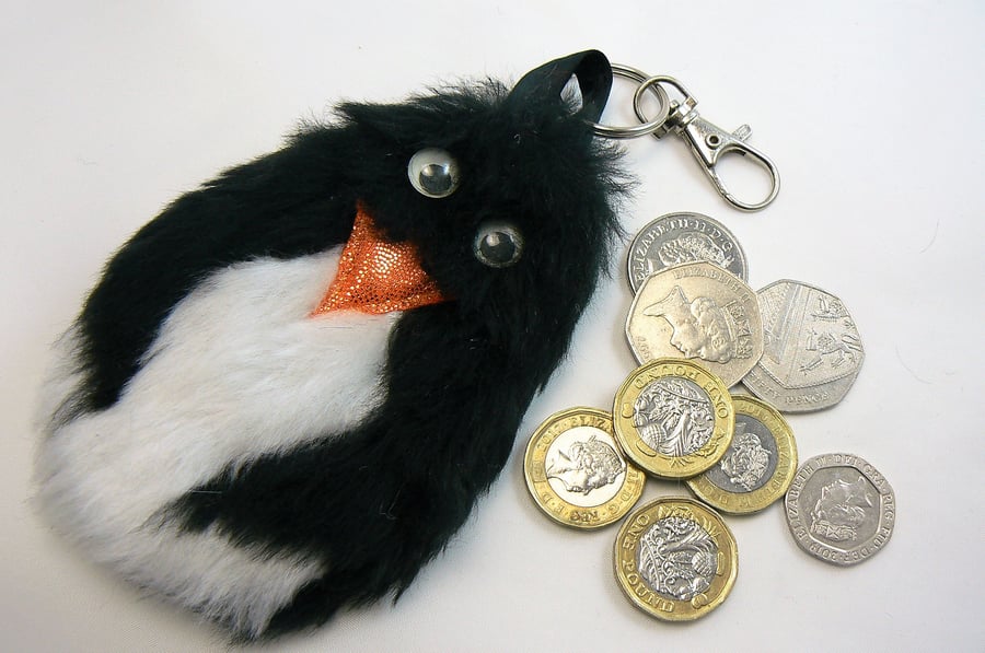 Penguin coin purse (can be clipped onto  handbag)