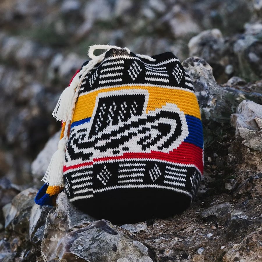 Handwoven Wayuu Mochila Bag: Vibrant Colors and... - Folksy