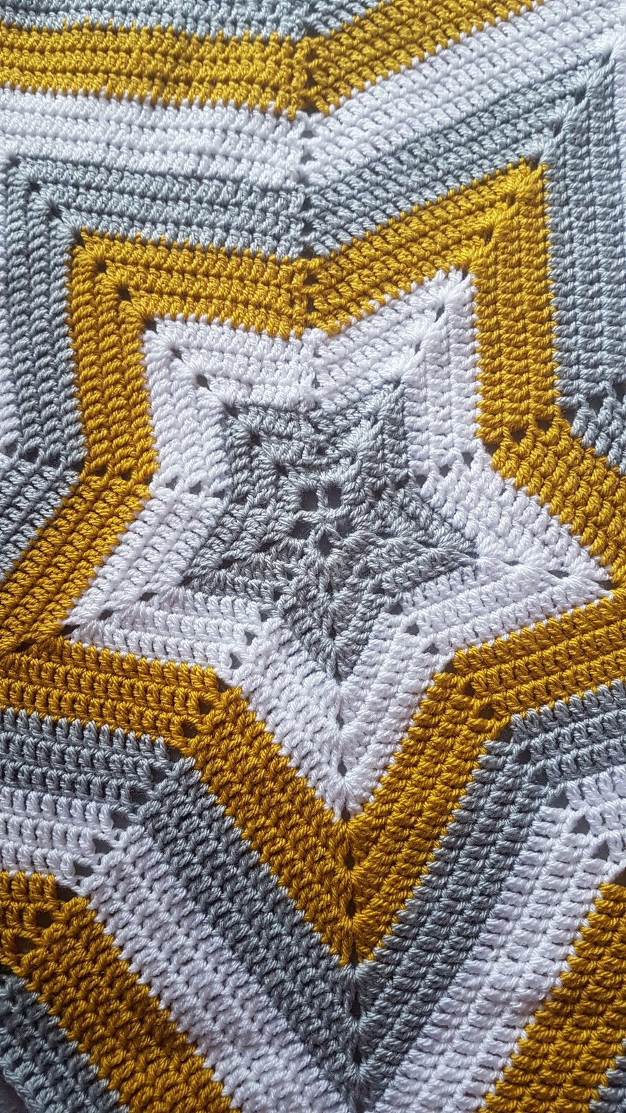 Crochet Star Blanket - baby, toddler, child & adult sizes