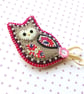 Felt Owl Brooch Pin - Image 2