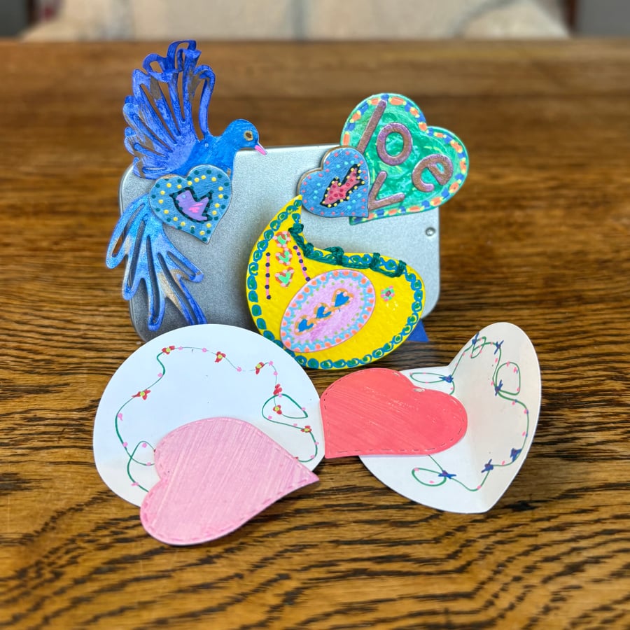 Selection of hand painted magnets and ephemera in a mini tin - Hearts & Birds 1 