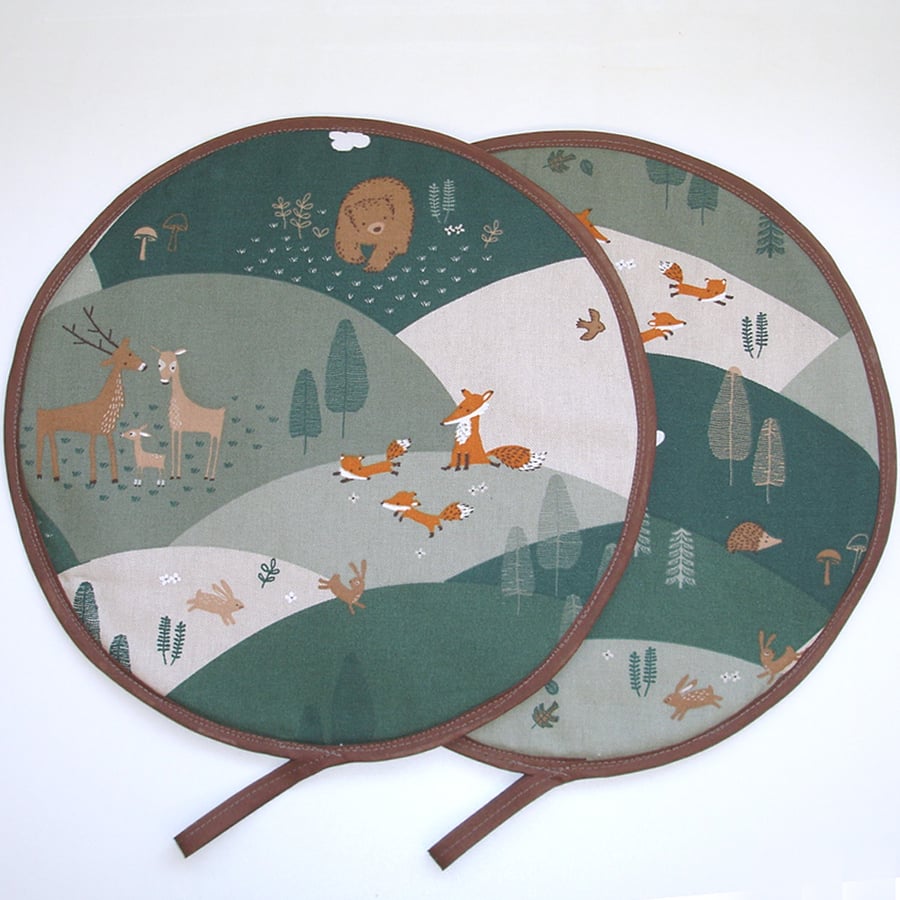 Bear Aga Hob Lid Mats Pads Covers Fox Deer Pair Green Brown