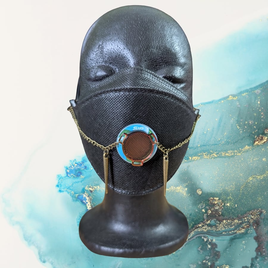 Metallic SIP valve cap with antique bronze 2-spike double keeper