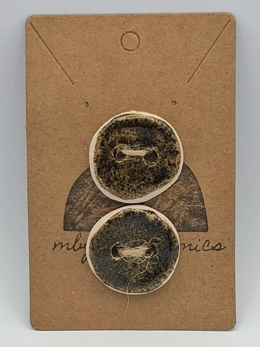 Ceramic buttons 