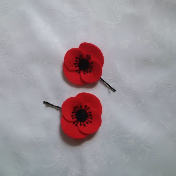 Poppies, hair accessories, felt flowers, red,  hand stitched, poppy appeal