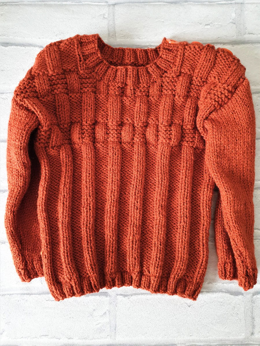 Baby's Round Neck Sweater With Textured Pattern Detail