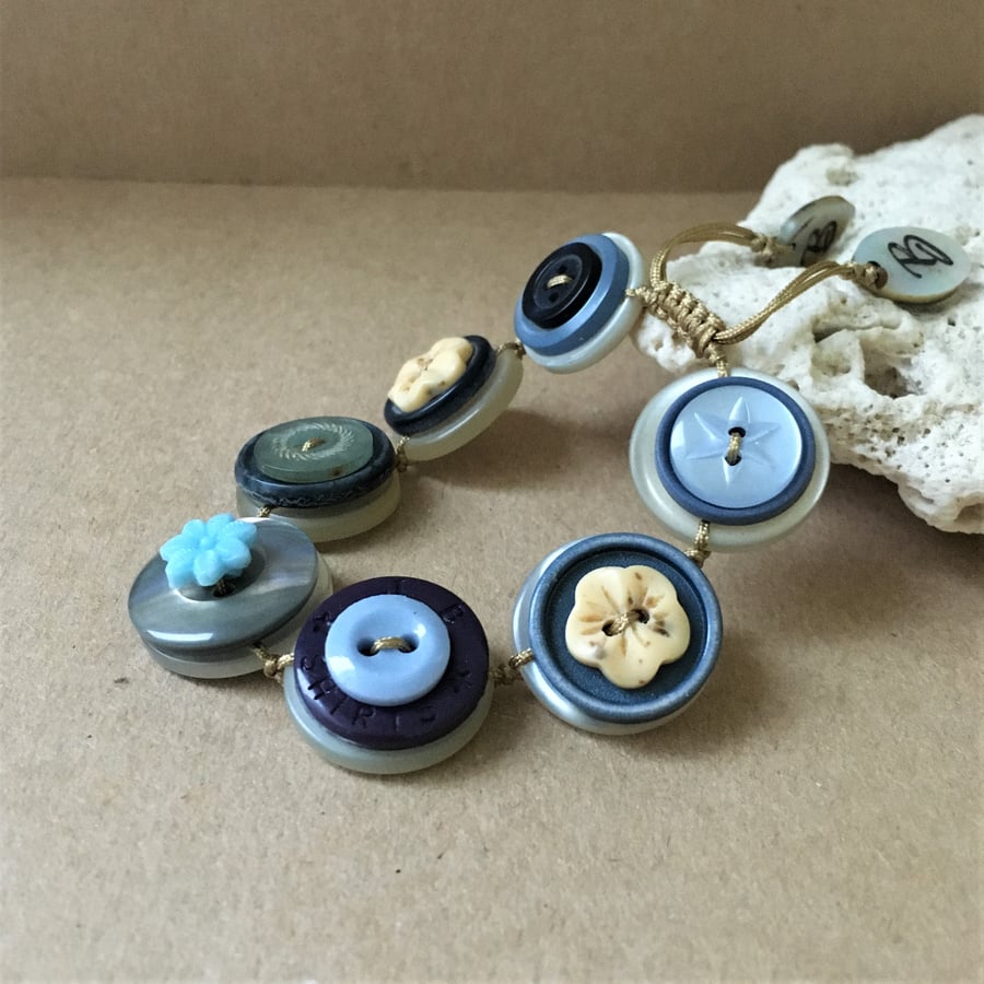 Blue Story - Vintage Button Adjustable Bracelet