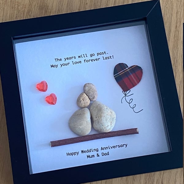 Scottish Wedding Anniversary Gift, Mum & Dad Anniversary Pebble Frame, Pebble Ar