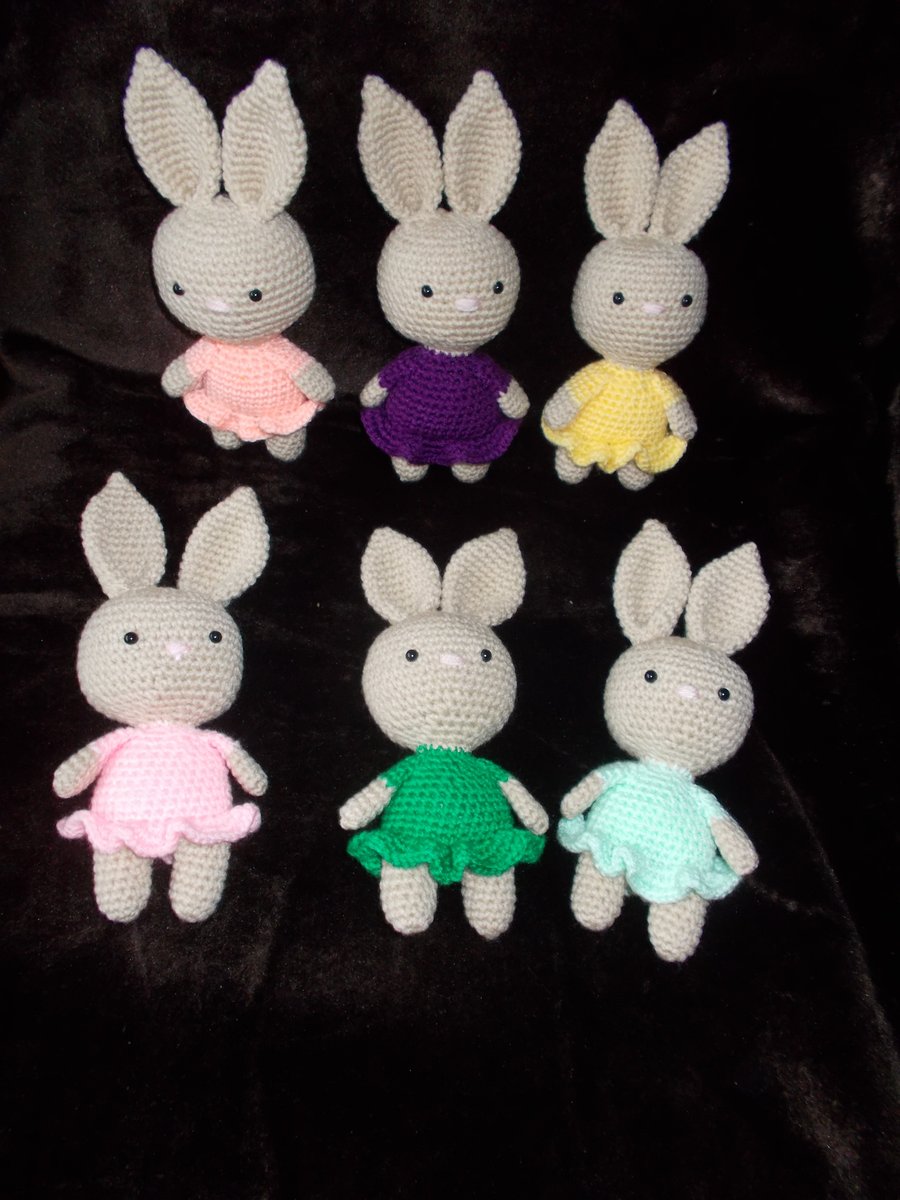 Crochet little rabbits