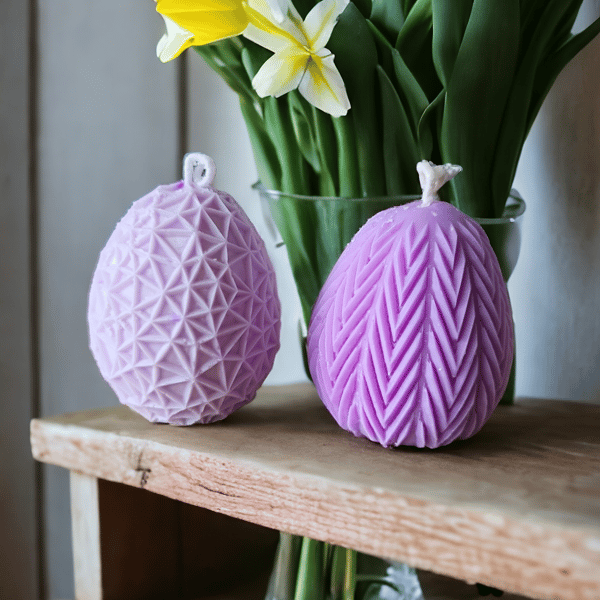 Purple soy wax Easter eggs candle 2pcs