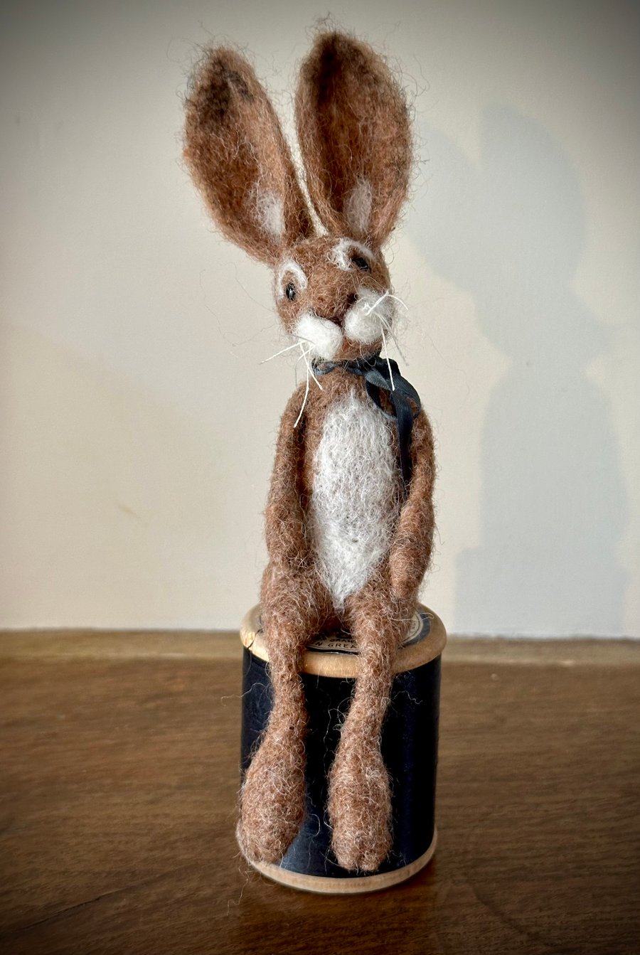 Little Hare on a bobbin 