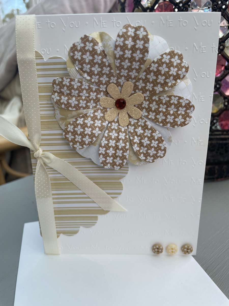 Luxury large paper flower Me to You card