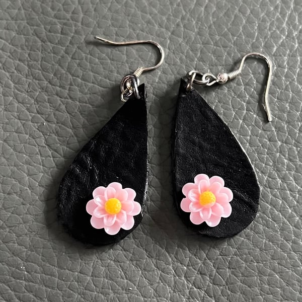 Black Boho Leather Earrings - Lightweight Leather Jewellery 
