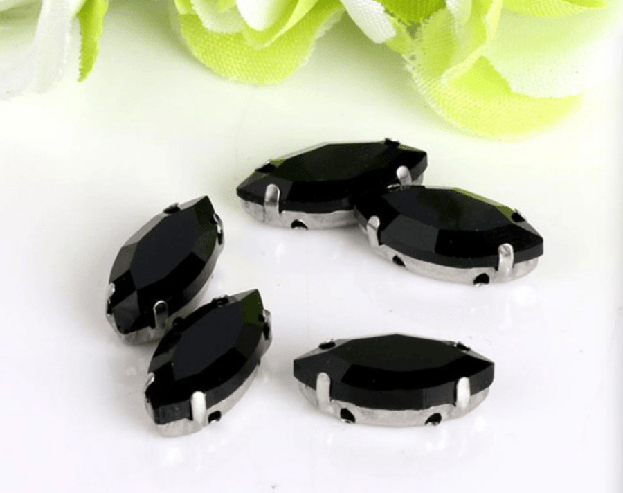 (S18S black) 50 Pcs, 7 x 15mm Sew On Crystal Horse Eye Beads, Glass Leaf 