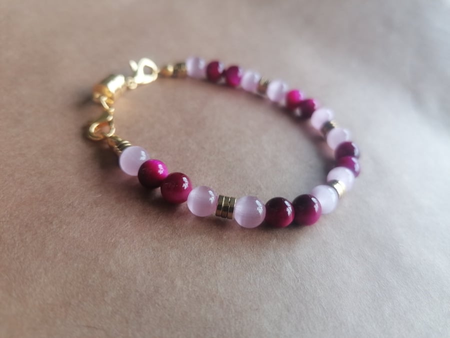 Rosa pink mix, magnetic connect bracelet. 
