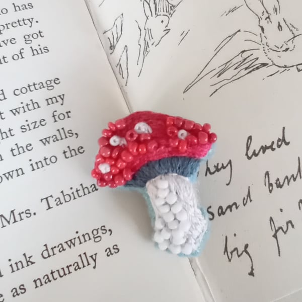 Mushroom Hand Embroidered Brooch 