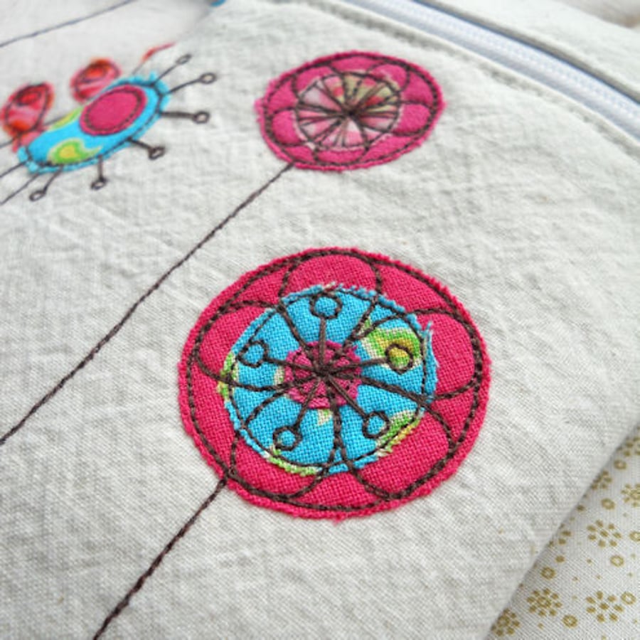 embroidered gadget case / phone case