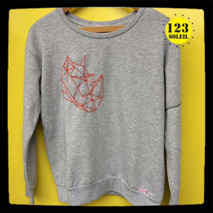 Hand embroidered sweatshirt origami rhinoceros head UK 10 EUR 38