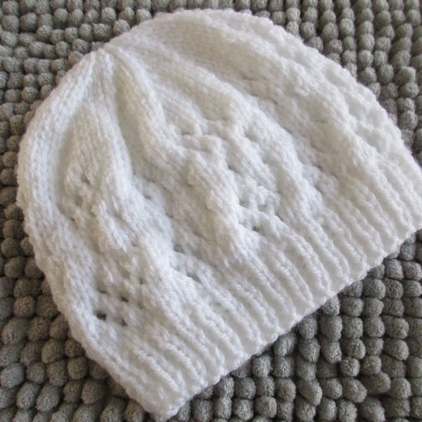 3-6 months White Lacey Baby Beanie