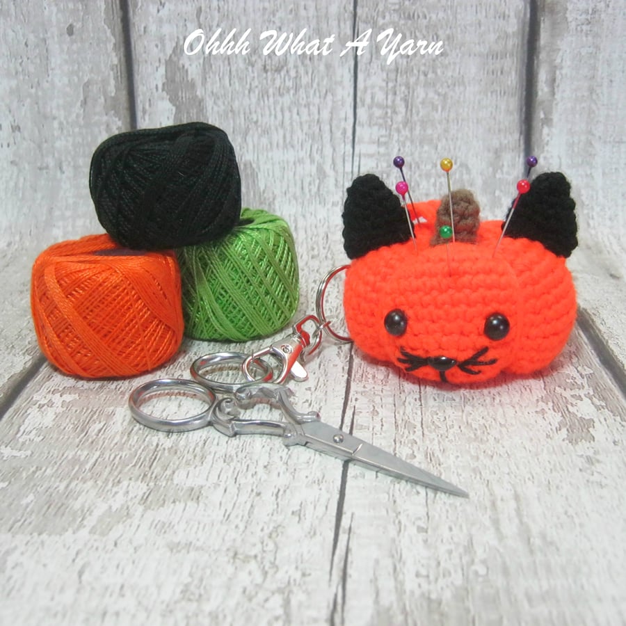 Crochet pumpkin cat pincushion, hanging decoration, scissor keeper