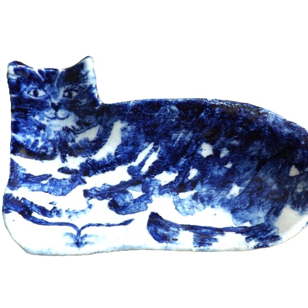 Handmade Ceramic Cat Dish: Blue & White Stoneware Trinket Holder