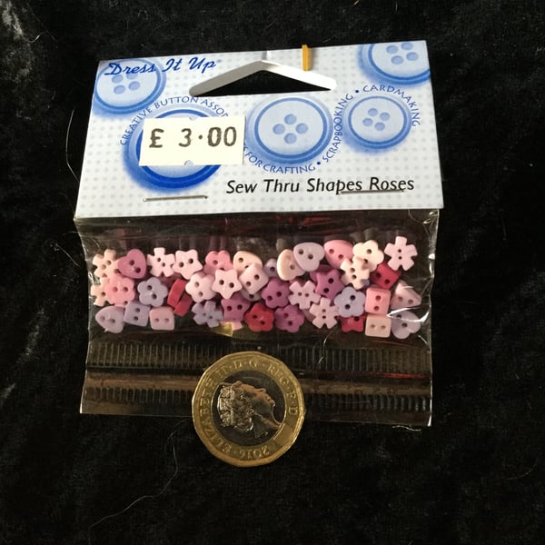 Dress It Up Buttons Sew Thru Shapes Roses