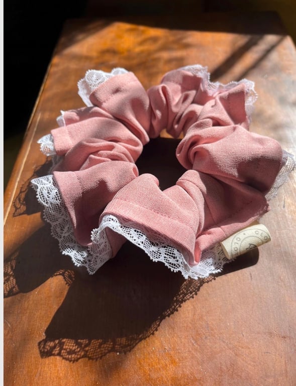 Oversized Pink Scrunchie with White Lace Trim