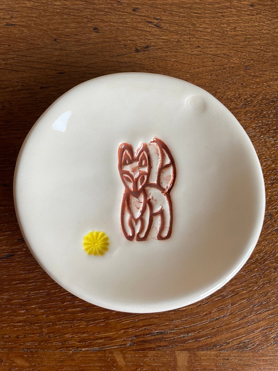 Ceramic dish with fox design
