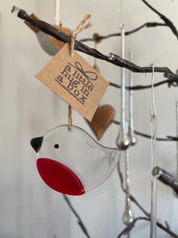 A Little Hug in a Box Fused glass Red Robin Christmas Tree Decoration (Small)