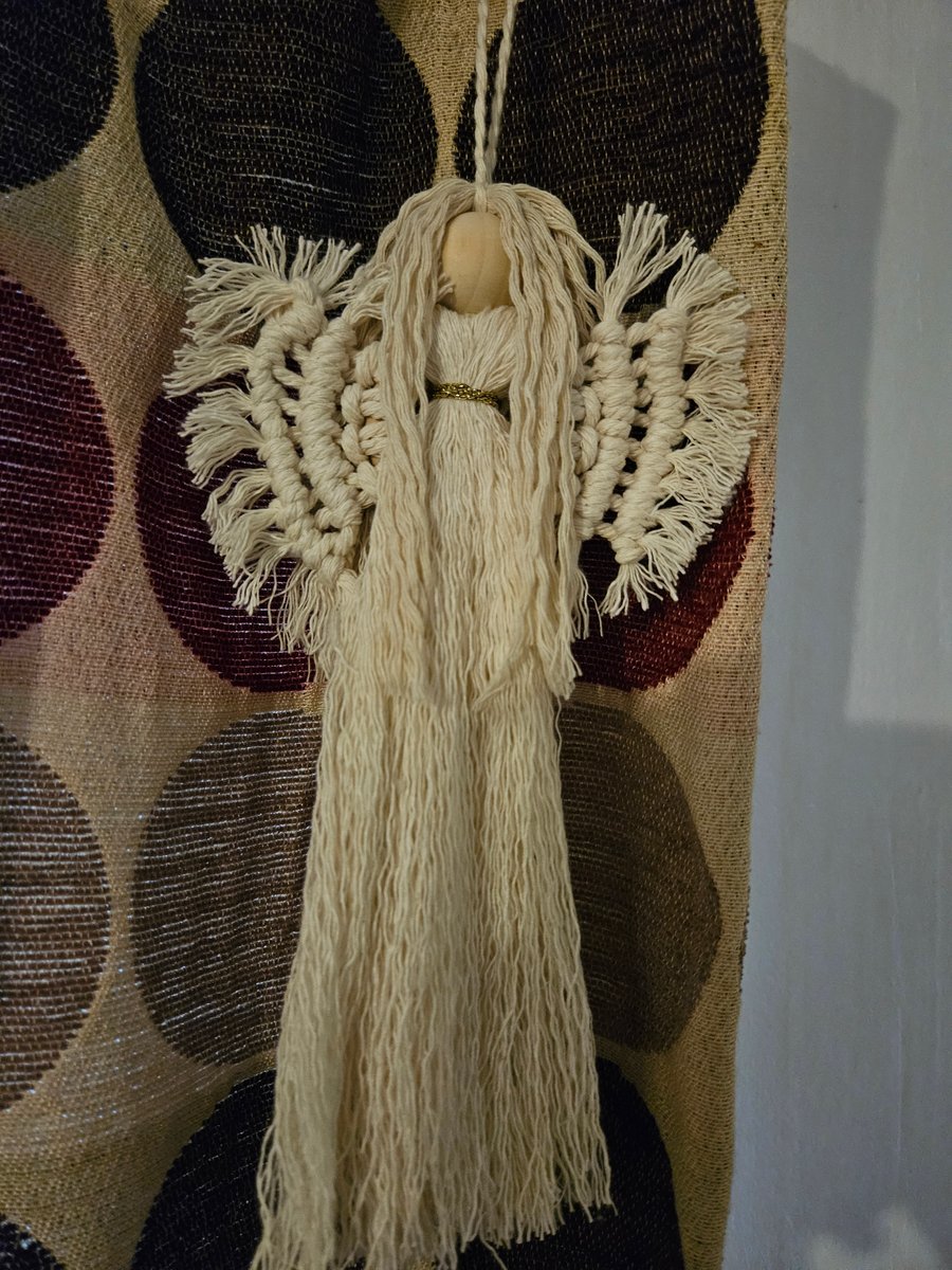 Macrame angel natural colour
