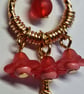 Hooped Lucite Flower Dangly Earrings - Image 5