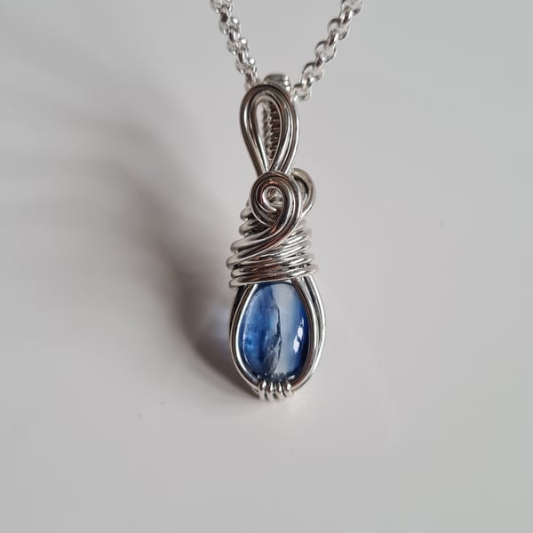 925 Silver Natural Blue Kyanite Crystal Necklace Pendant Gift Jewellery Jewelry