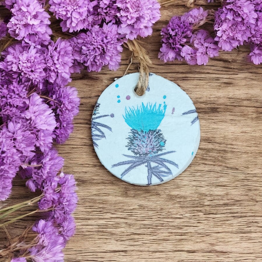 Turquoise Scottish Thistle Round Hanging Diffuser