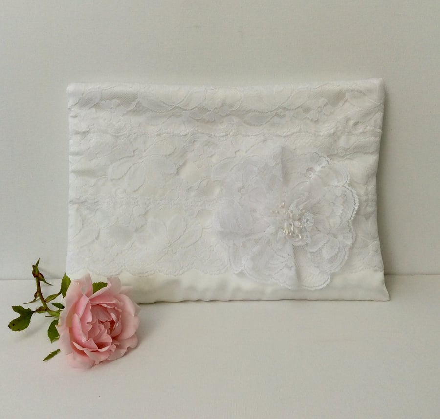 Large White zipped clutch, wristlet bag, lace, Wedding, special occasion 