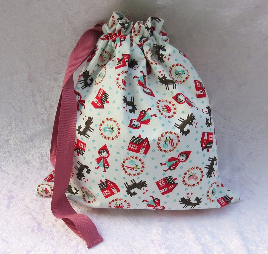 Drawstring bag, drawstring pouch, nursery, baby, 29cm x 25cm