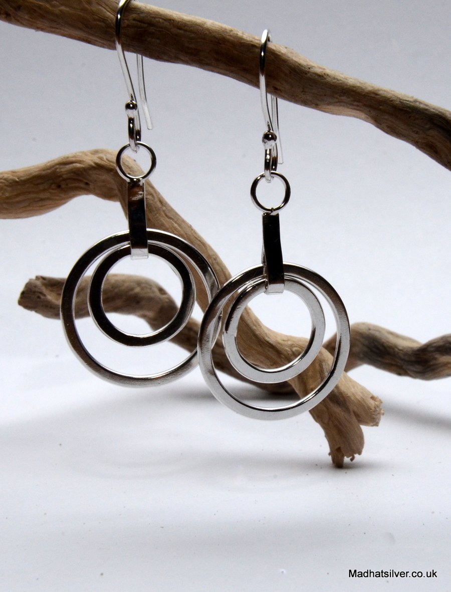 Sterling silver double circle earrings