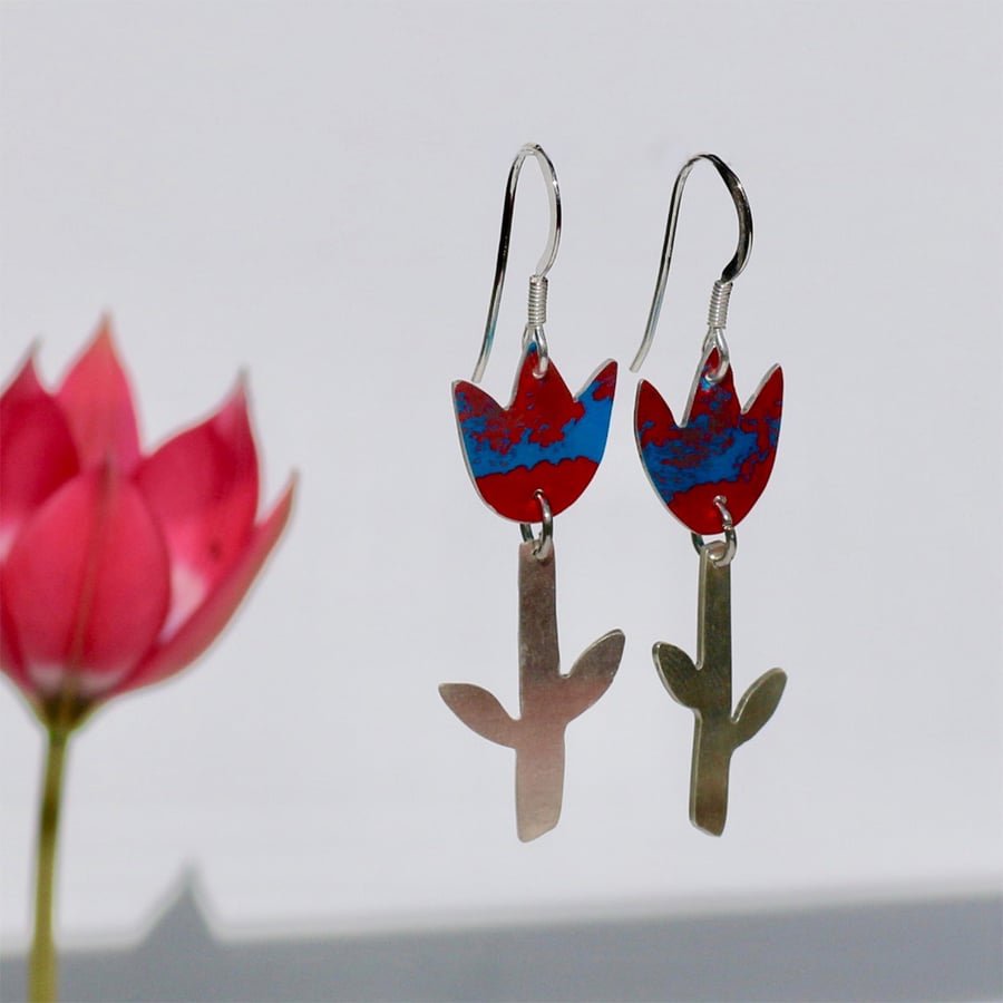 Aluminium, blue & red Tulip Earrings, silver stems