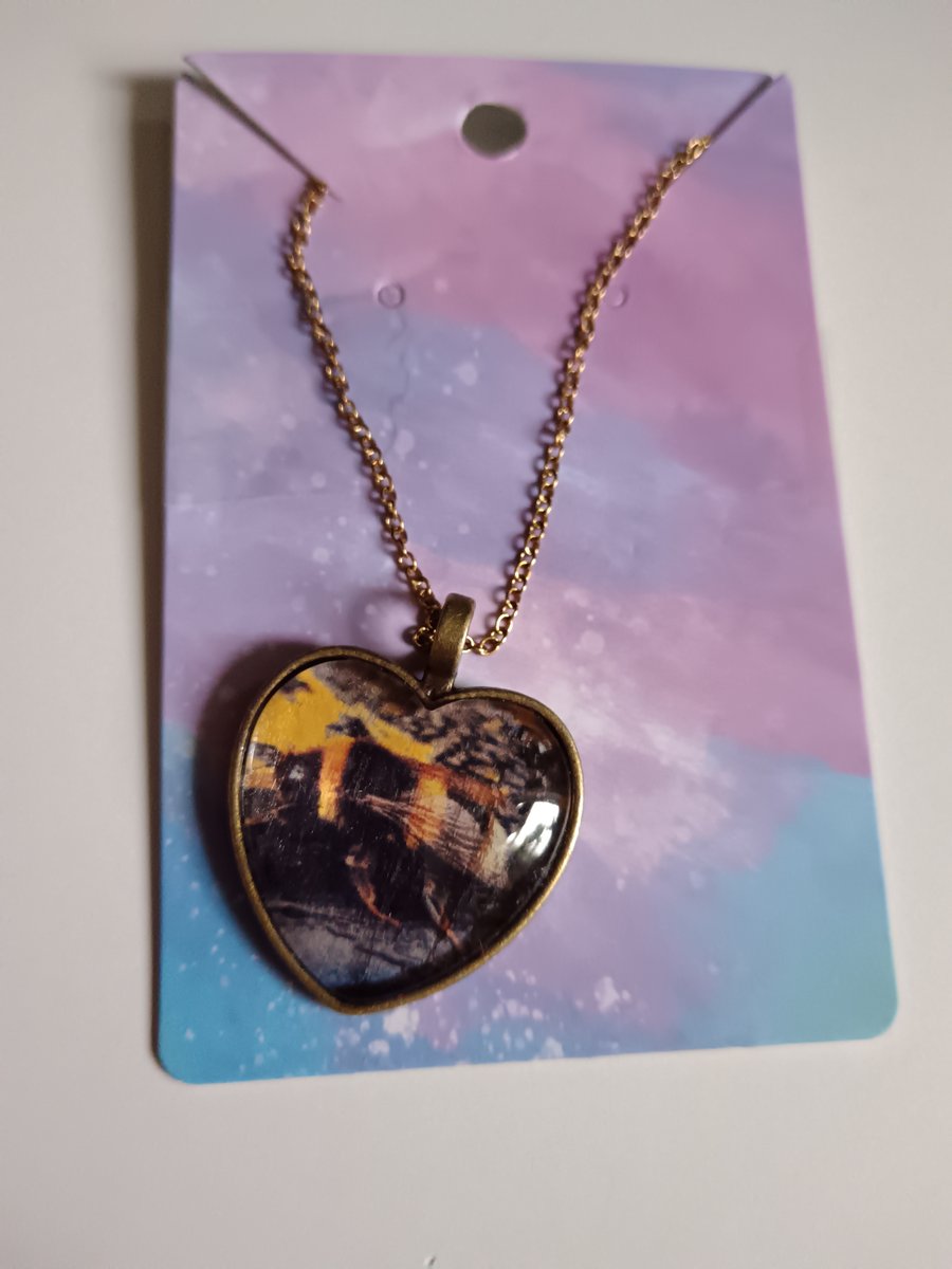 Bumblebee photography heart shaped pendant necklace