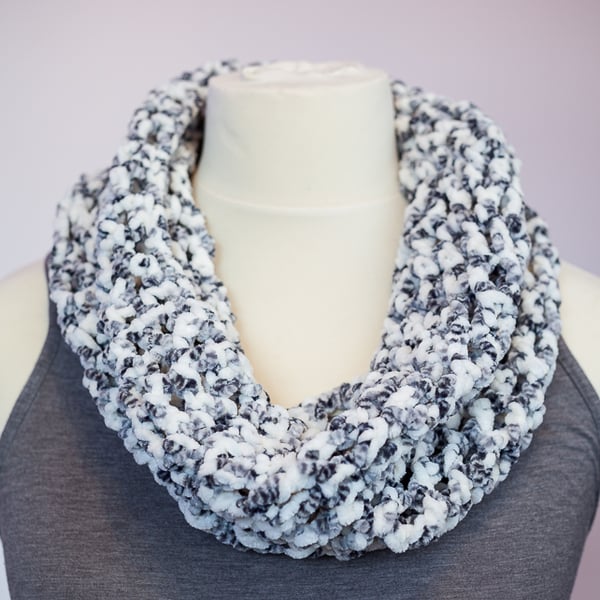 Crochet cowl snood neck warmer scarf super soft