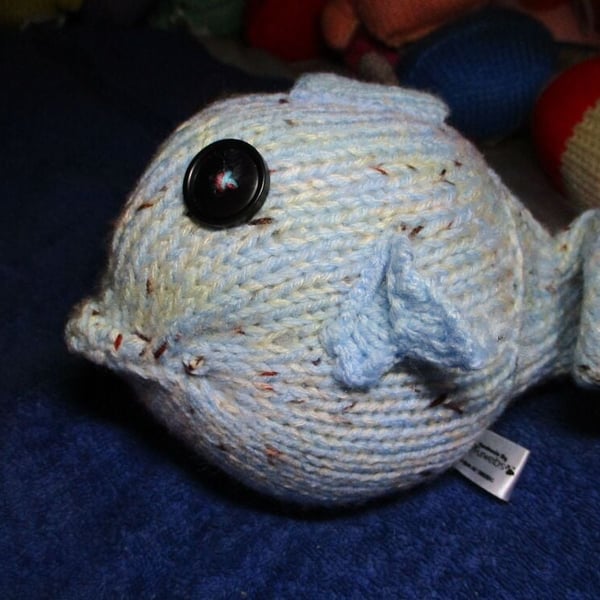 Pale Blue and Creamy Grain Midi Fish with Black Eyes Knitted By KM