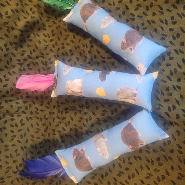 Rats Catnip Kicker Cat Toys with feathers