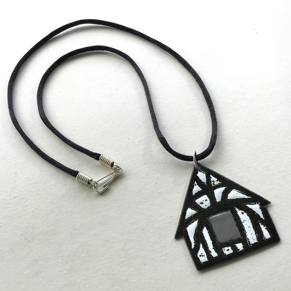 Tudor Merchant’s Black & White House - Enamelled Pendant